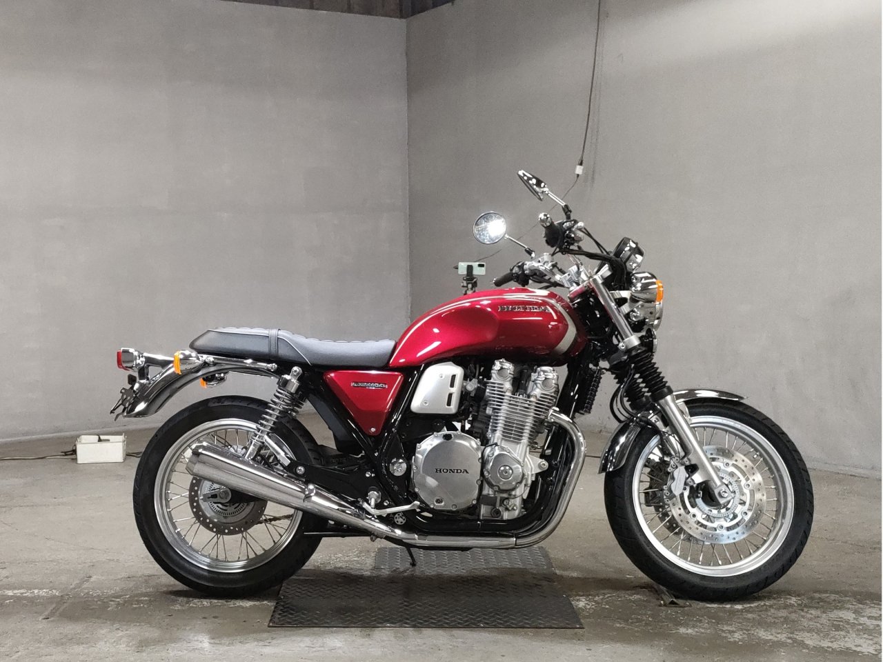 2020 honda store cb1100 ex