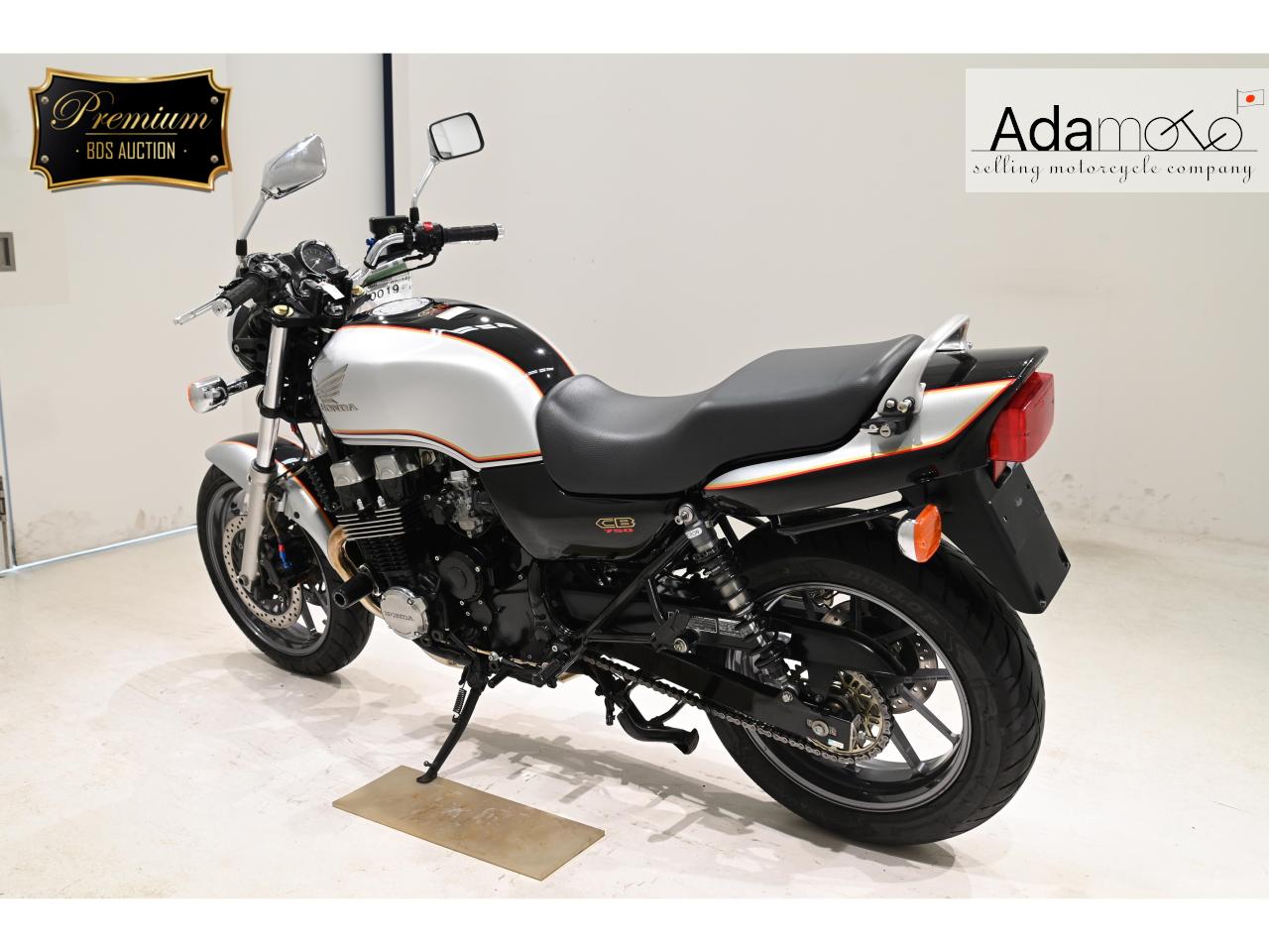 Honda CB750 2 - Adamoto - Motorcycles from Japan