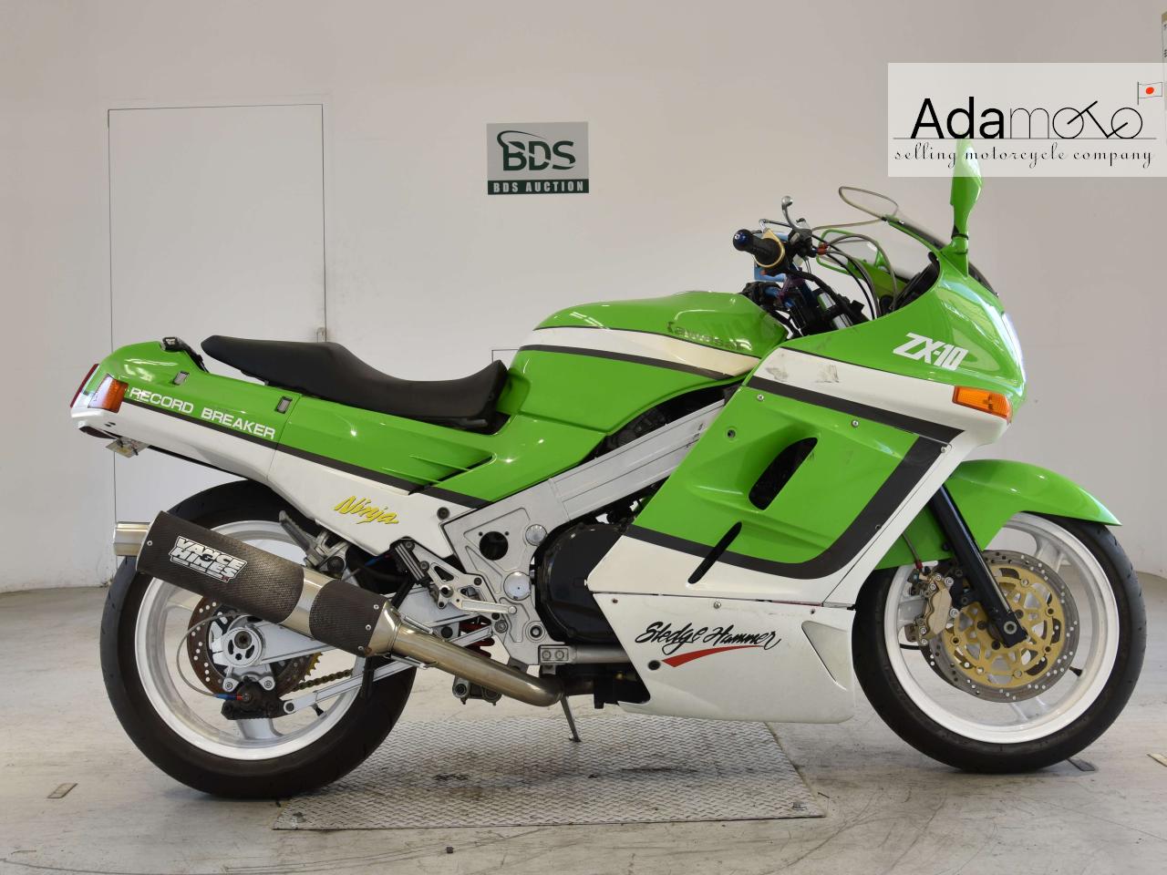 Kawasaki ZX 10 - Adamoto - Motorcycles from Japan