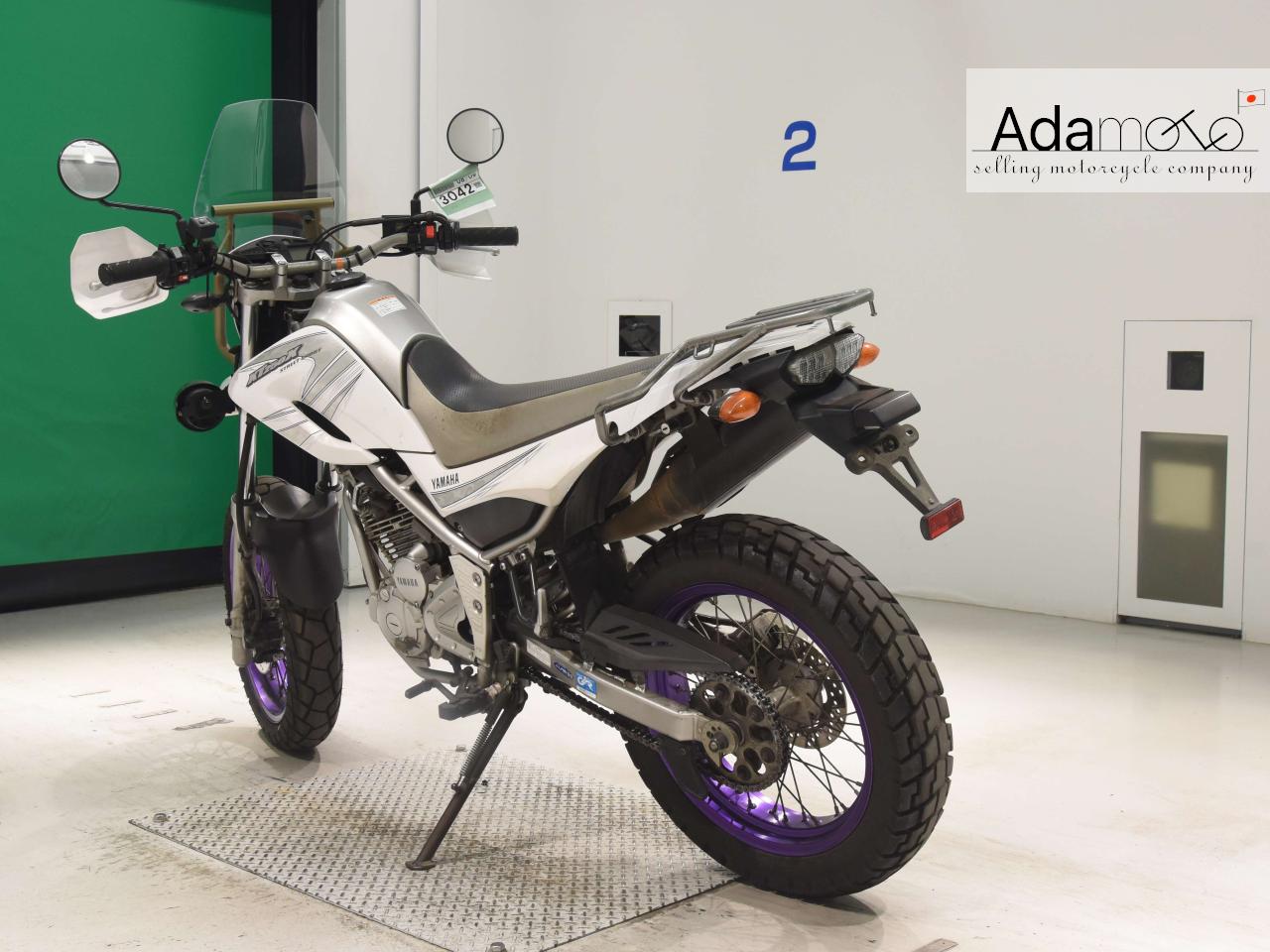Yamaha XT250X 2 - Adamoto - Motorcycles from Japan