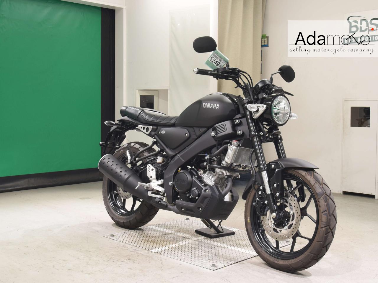 Yamaha XSR155 - Adamoto - Motorcycles from Japan