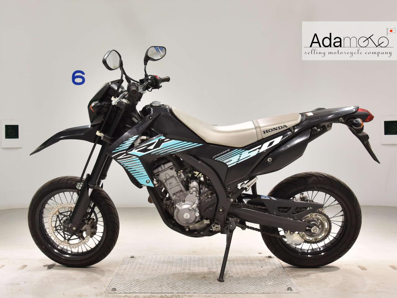 Honda CRF250M - Adamoto - Motorcycles from Japan