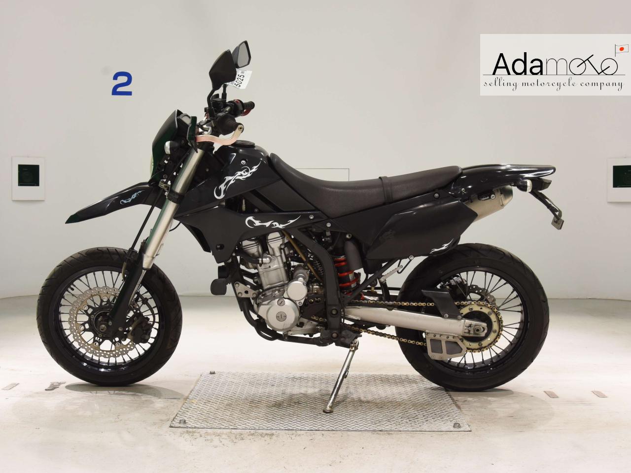 Kawasaki D TRACKERX - Adamoto - Motorcycles from Japan