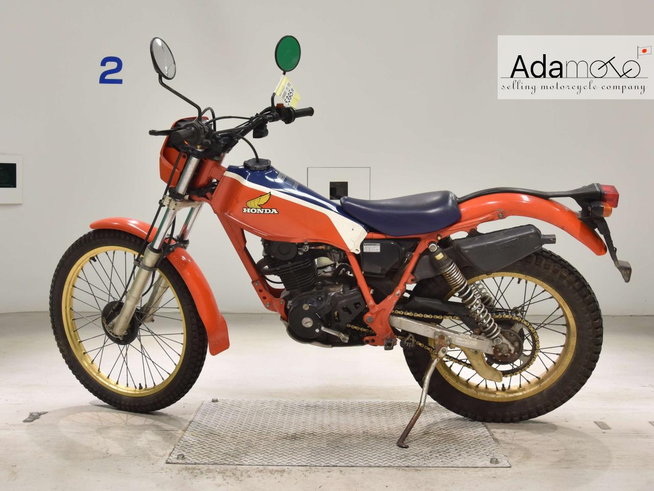 Honda TLR200 - Adamoto - Motorcycles from Japan