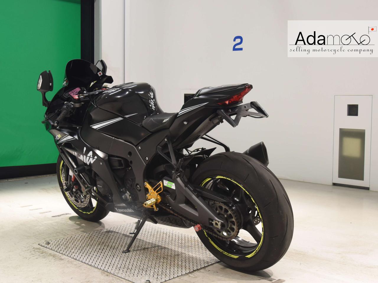 Kawasaki ZX 10RA - Adamoto - Motorcycles from Japan