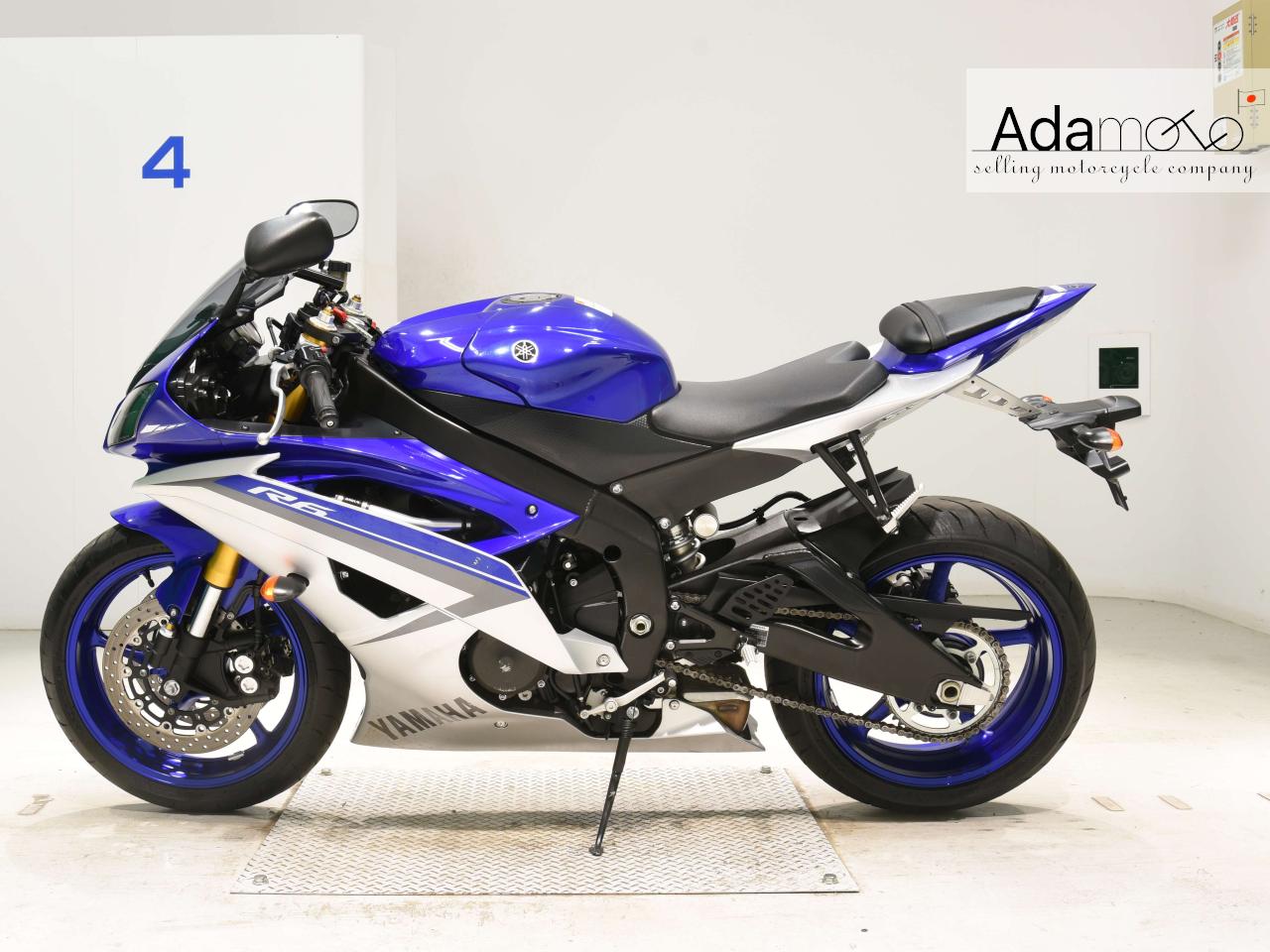 Yamaha YZF R6 - Adamoto - Motorcycles from Japan