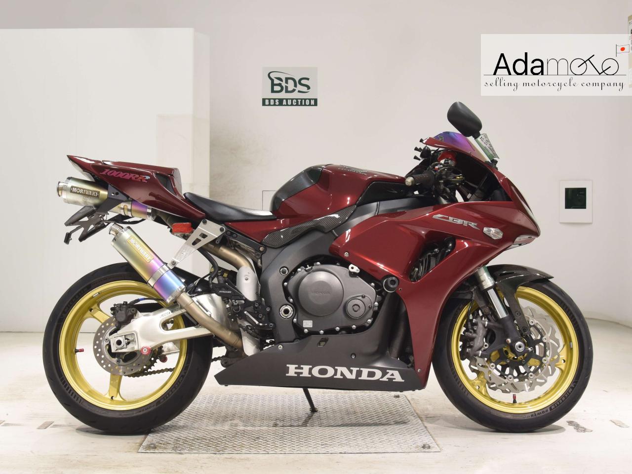 Honda CBR1000RR - Adamoto - Motorcycles from Japan
