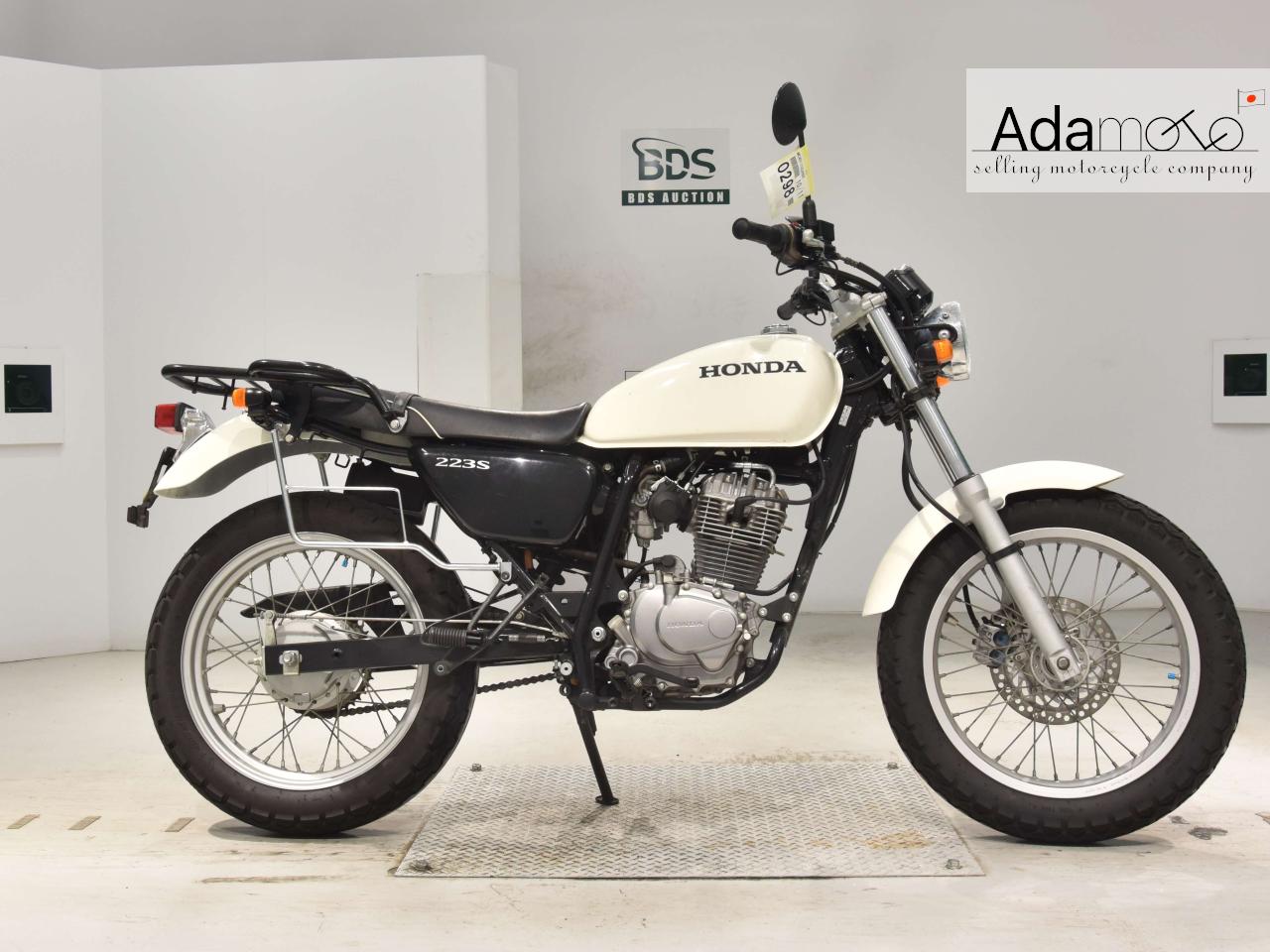 Honda CB223S - Adamoto - Motorcycles from Japan