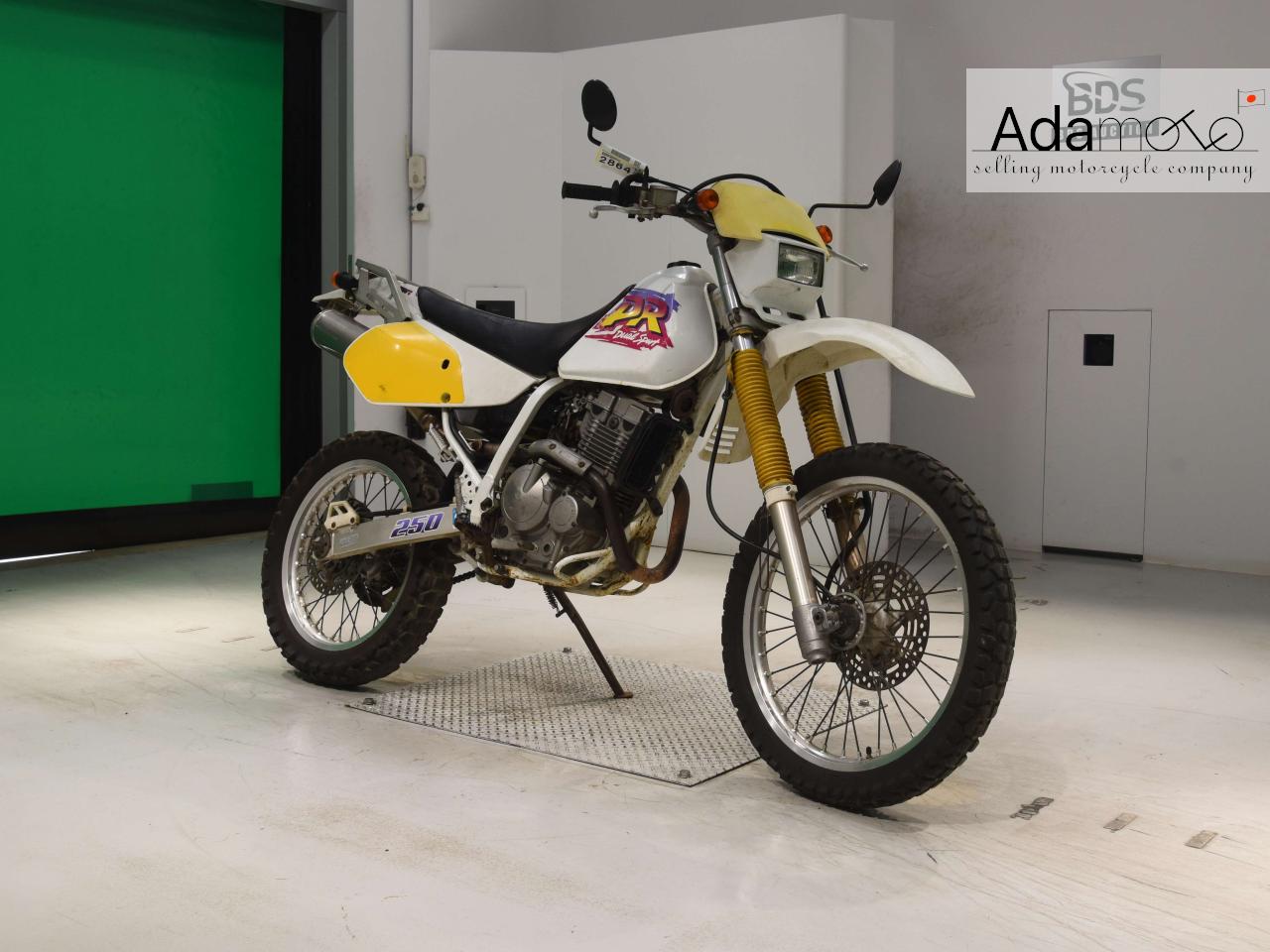 Мотоциклы Suzuki DR 250 S