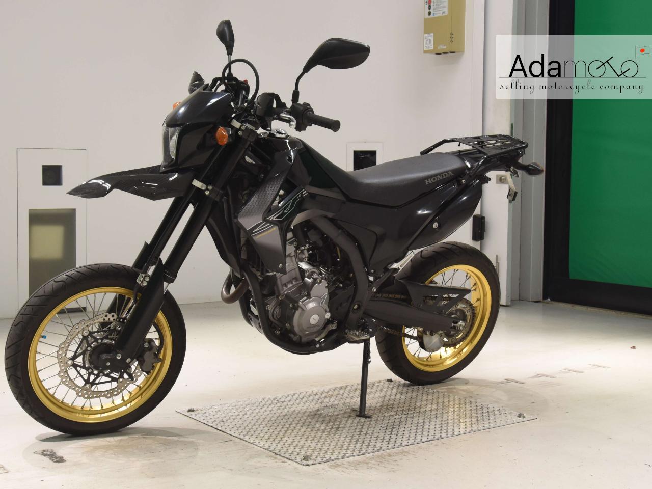Honda CRF250M - Adamoto - Motorcycles from Japan