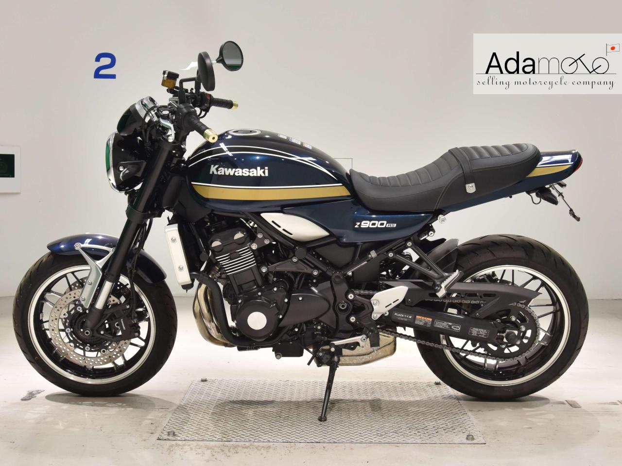 Kawasaki Z900RS - Adamoto - Motorcycles from Japan