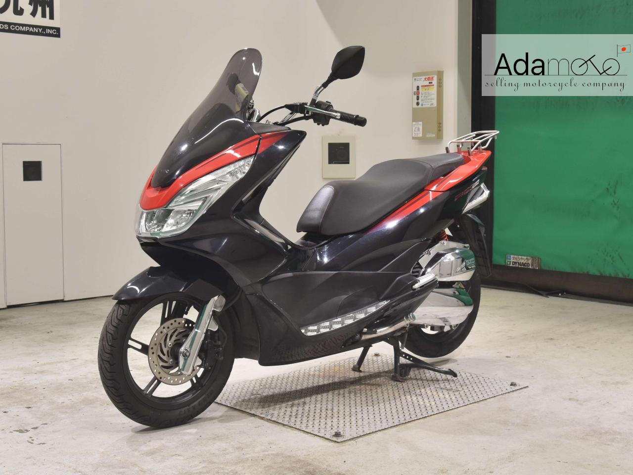Honda PCX150 2 - Adamoto - Motorcycles from Japan