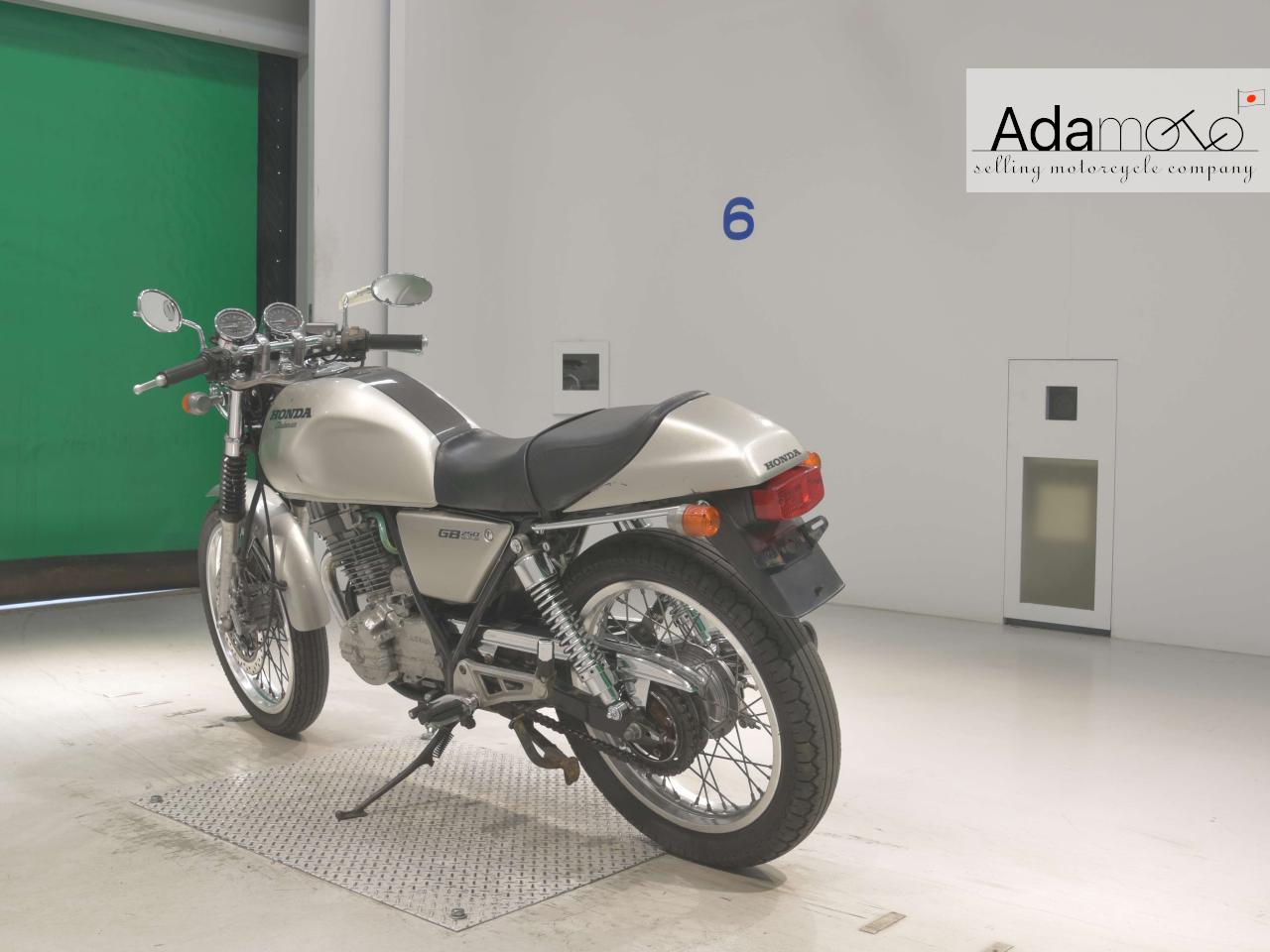 Honda GB250 CLUBMAN 4 - Adamoto - Motorcycles from Japan