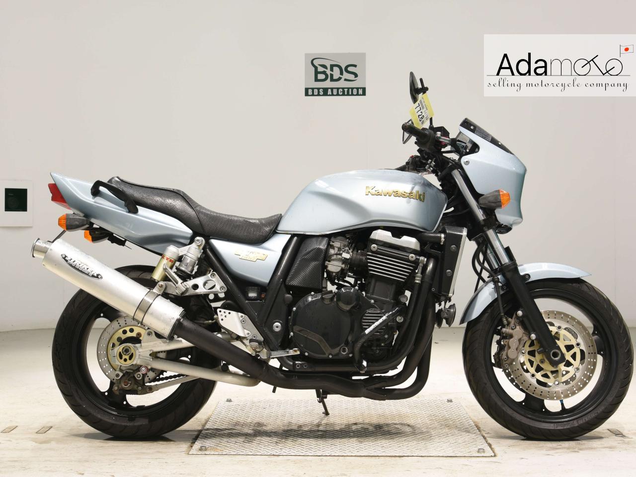 Kawasaki ZRX1100 - Adamoto - Motorcycles from Japan