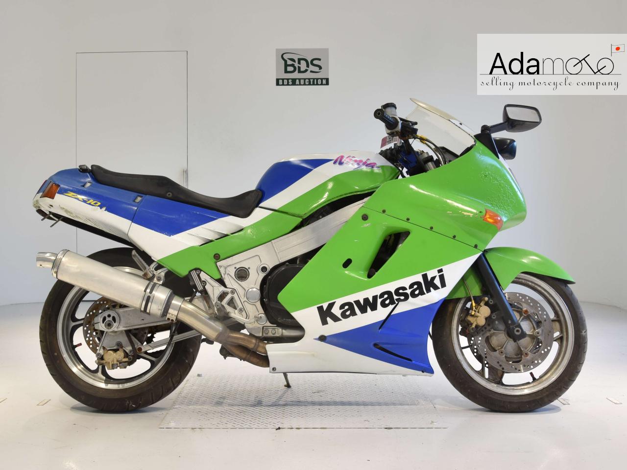 Kawasaki ZX 10 - Adamoto - Motorcycles from Japan