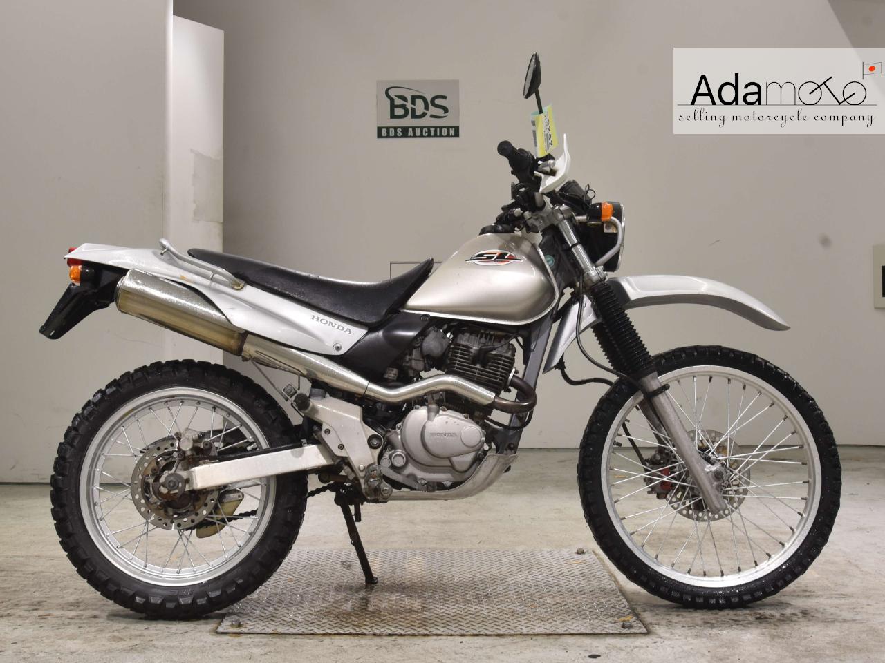 Honda SL230 - Adamoto - Motorcycles from Japan