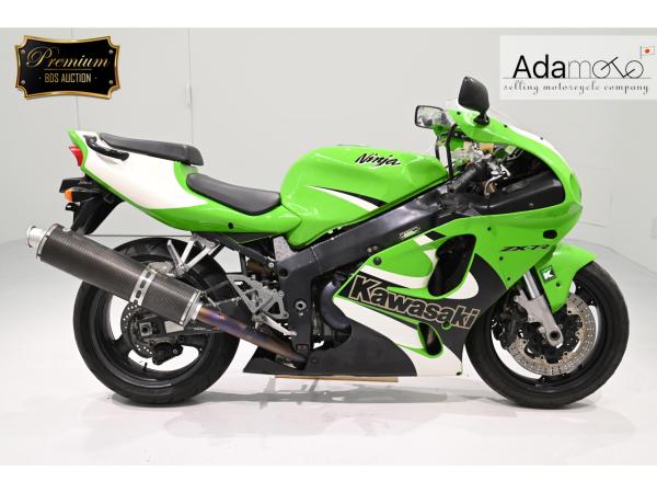 Kawasaki ZX 7R - Adamoto - Motorcycles from Japan