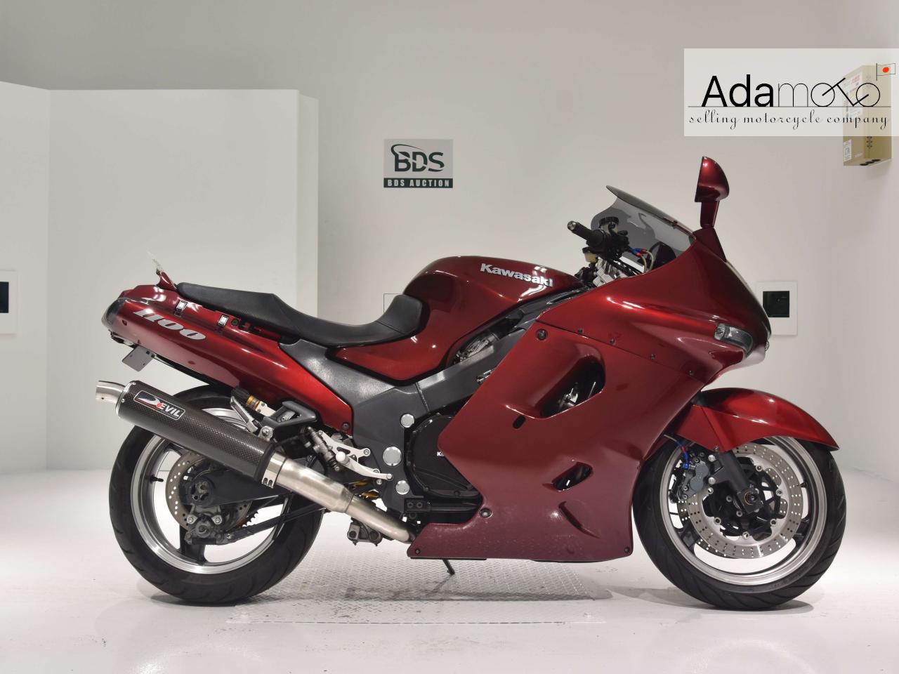 Kawasaki ZX 11 2 - Adamoto - Motorcycles from Japan