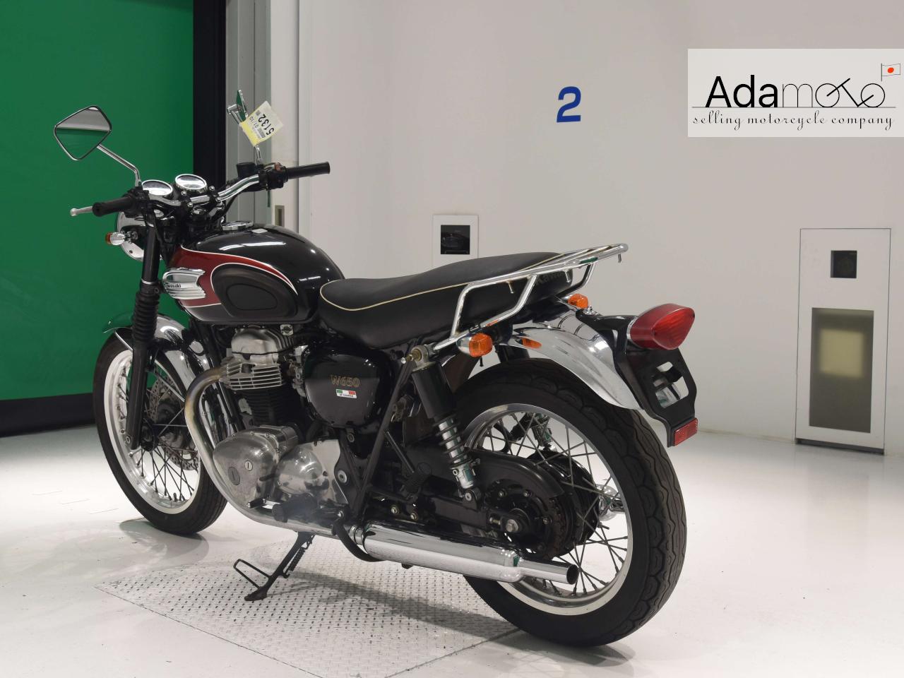 Kawasaki W650 - Adamoto - Motorcycles from Japan
