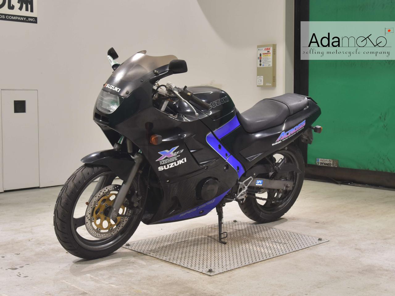 Suzuki ACROSS - Adamoto - Motorcycles from Japan