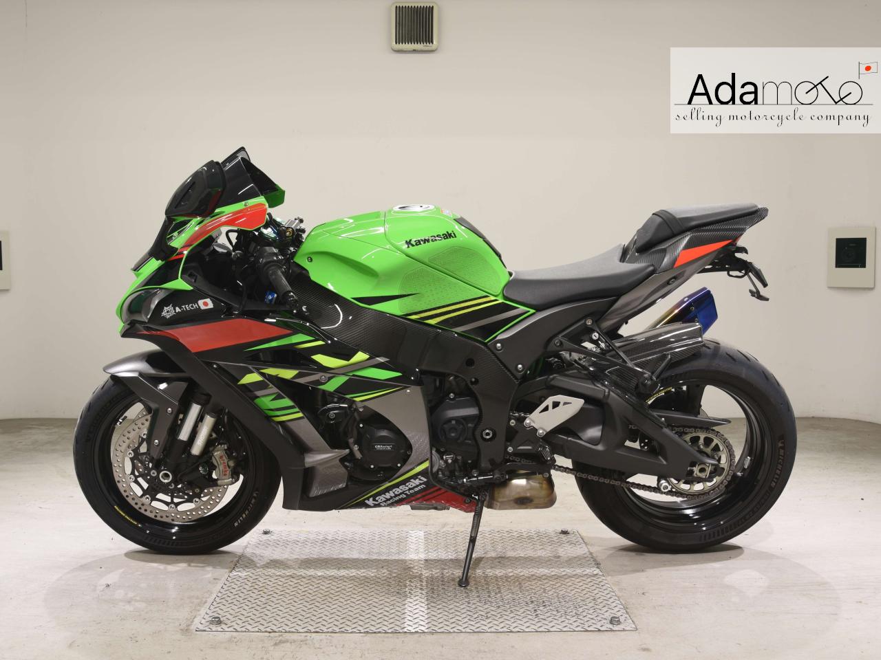 Kawasaki ZX 10RA - Adamoto - Motorcycles from Japan