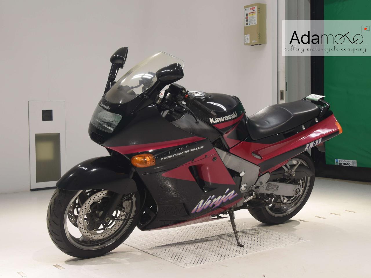 Kawasaki ZX 11 1 - Adamoto - Motorcycles from Japan