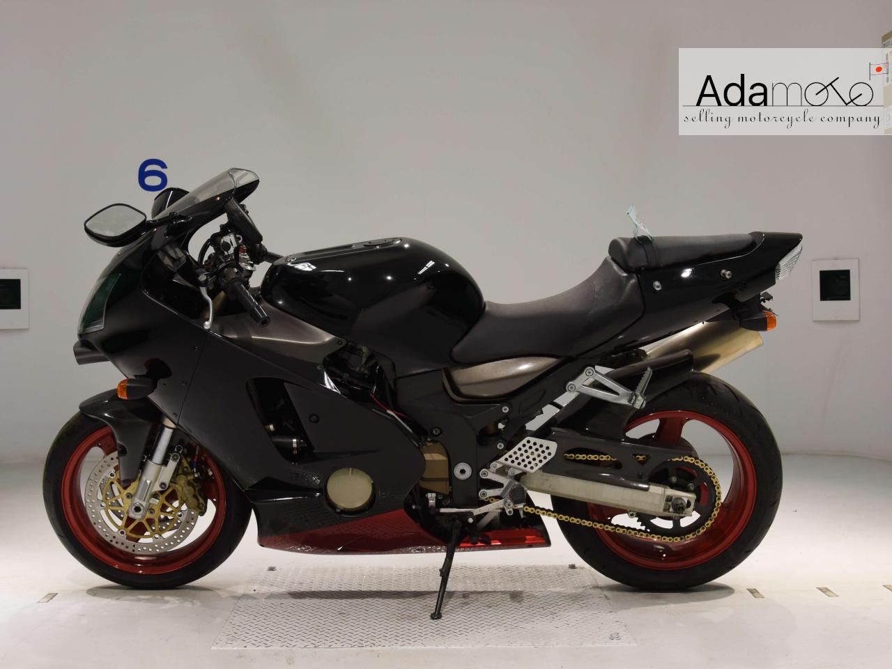 Kawasaki ZX 12R - Adamoto - Motorcycles from Japan