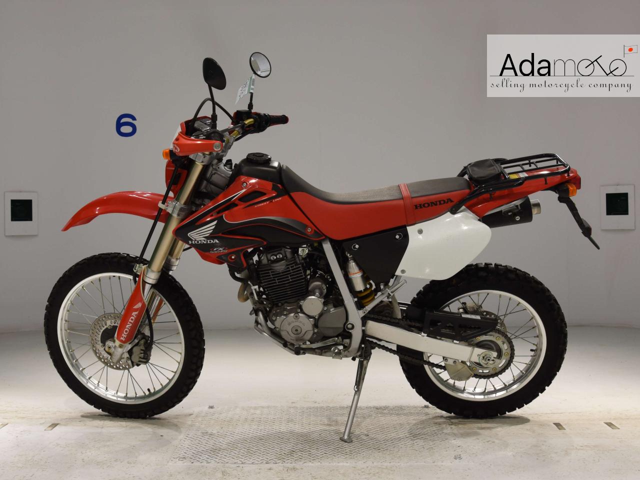 Honda XR250 2 - Adamoto - Motorcycles from Japan