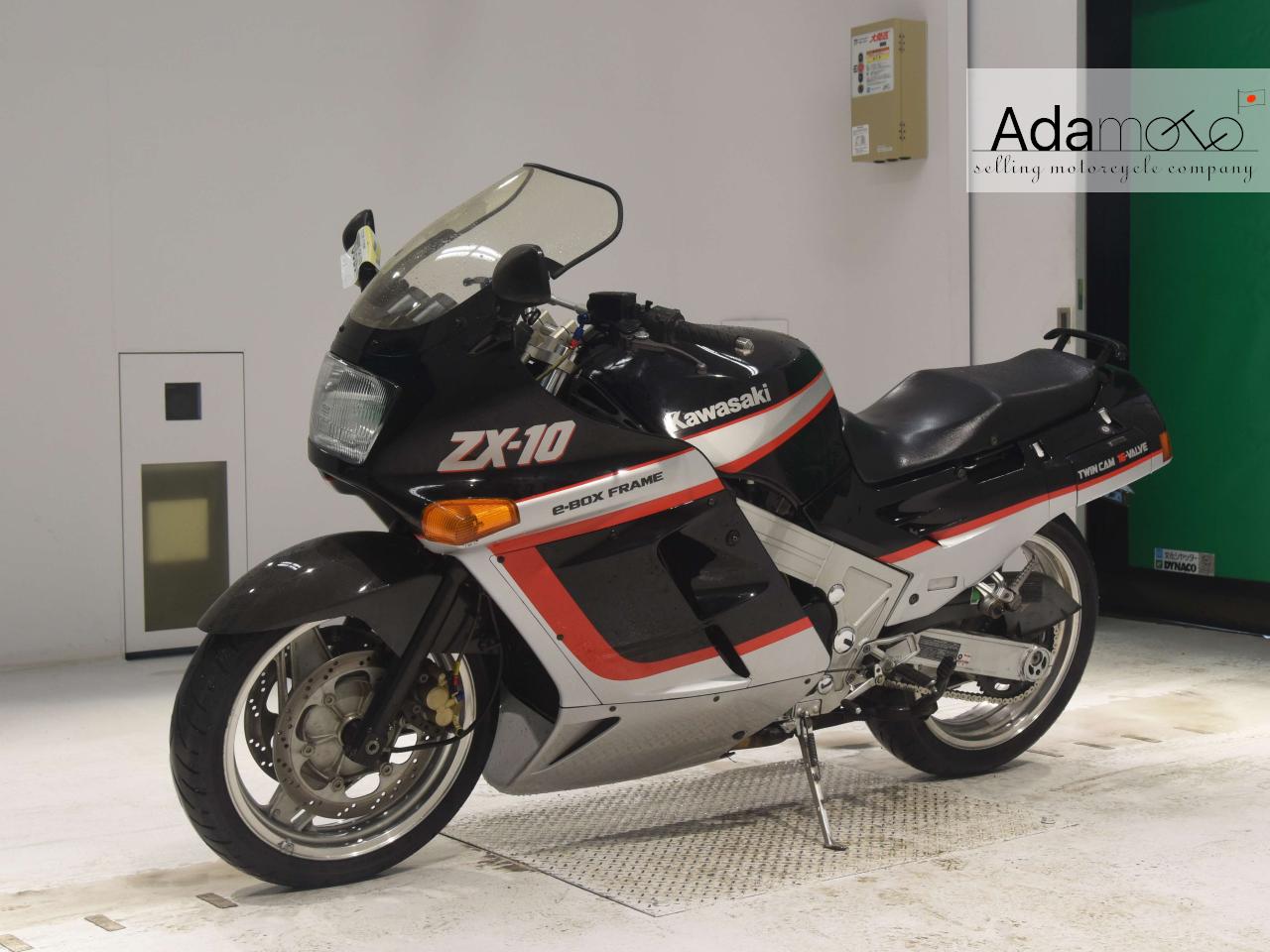 Kawasaki ZX-10 - Adamoto - Motorcycles from Japan