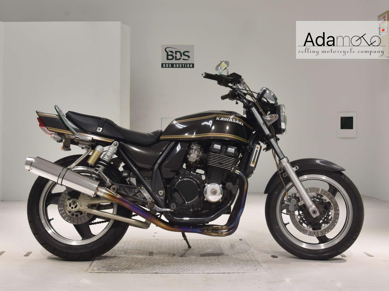 Kawasaki ZRX-2 - Adamoto - Motorcycles from Japan